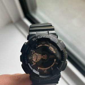 Men’s G shock watch black